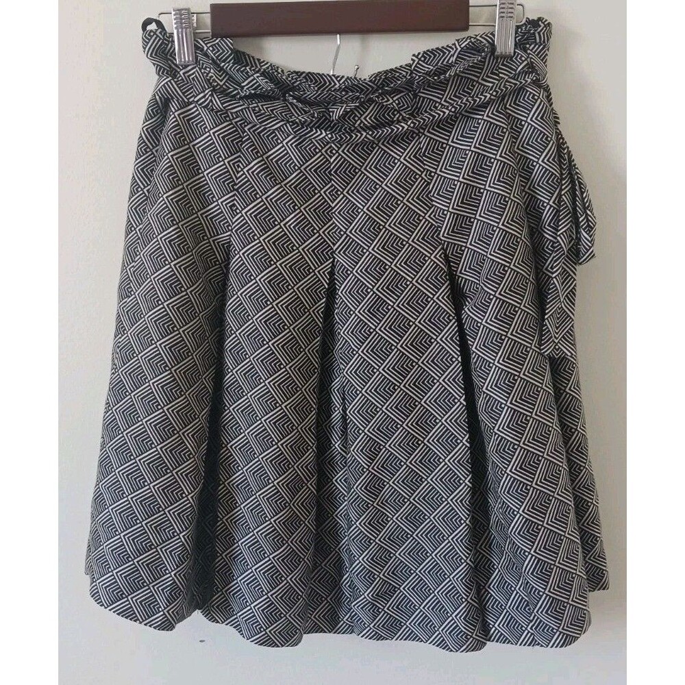 Banana Republic Silk Blend Pleated Skirt Women 0 Black Tan Geometric Belted
